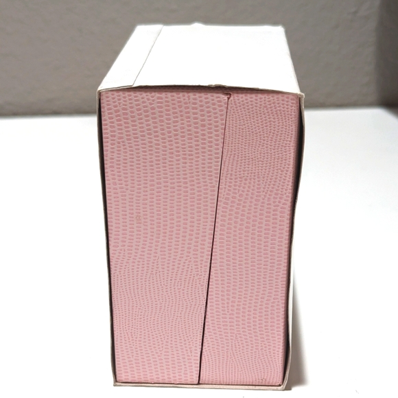 Guess breast cancer awareness pink ribbon silver bracelet watch - Picture 7 of 8